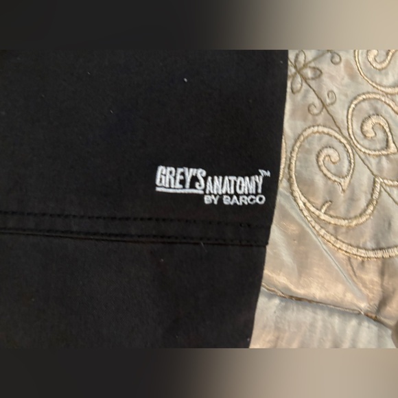 Greys Anatomy by Barco Cargo Pants - Picture 2 of 6